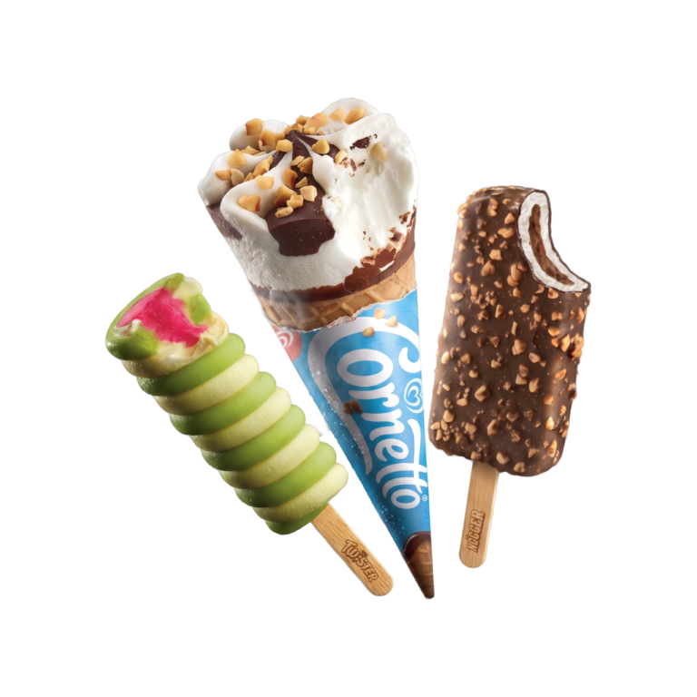 Drei angebissene Eis-Klassiker (Twister, Cornetto, Nogger) aus dem 24/7 Eisautomaten in Schüttdorf, Zell am See